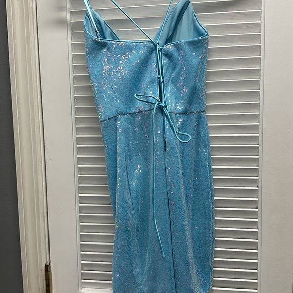 CLARISSE Clarisse 30202 is all about the sequins!!  light blue size 2 - Picture 4 of 6